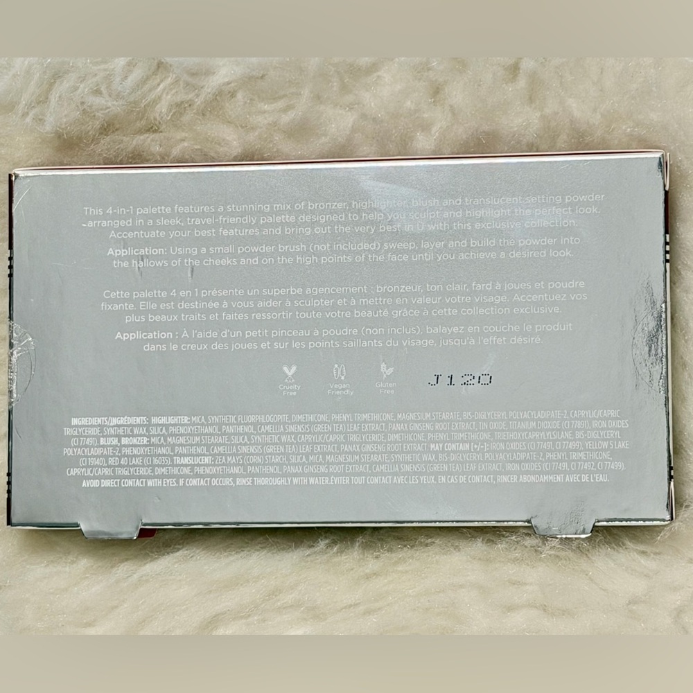 PUR 4-In-1 Skin-Perfecting Powders Face Palette & 3-Piece w e Kit Bundle - Picture 6 of 11